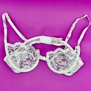 Victoria's Secret Vintage White Lace Bra